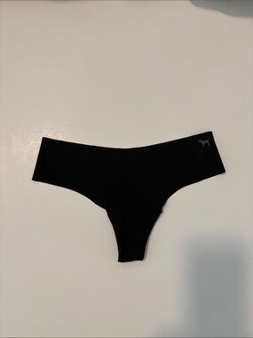 NWT Victoria’s Secret Black No-Show Thong Size S